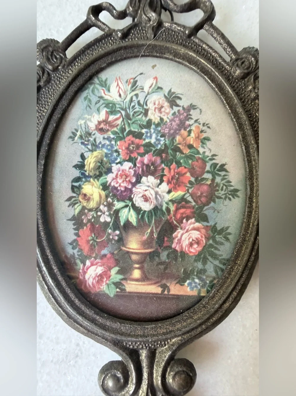 N/A decorative oval